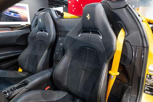 Giallo Triplo Strato 2025 Ferrari SF90 Spider Base