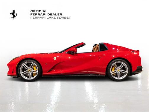 2021 Ferrari 812 GTS Base