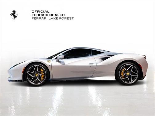 2022 Ferrari F8 Tributo Base
