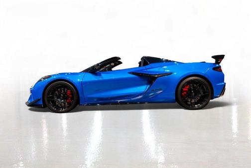 Riptide Blue Metallic 2025 Chevrolet Corvette Z06