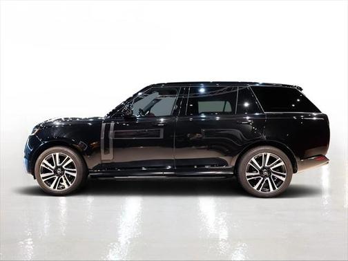 2023 Land Rover Range Rover P530 SE