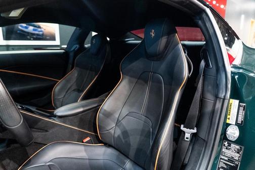 2022 Ferrari Roma Base