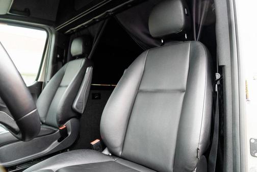 2022 Mercedes-Benz Sprinter 2500 High Roof