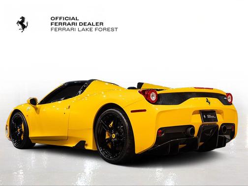 2015 Ferrari 458 Speciale Base