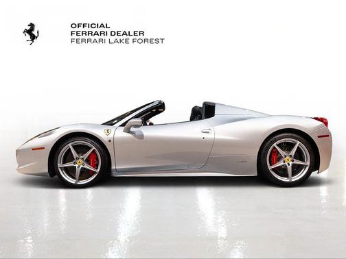 2014 Ferrari 458 Spider Base