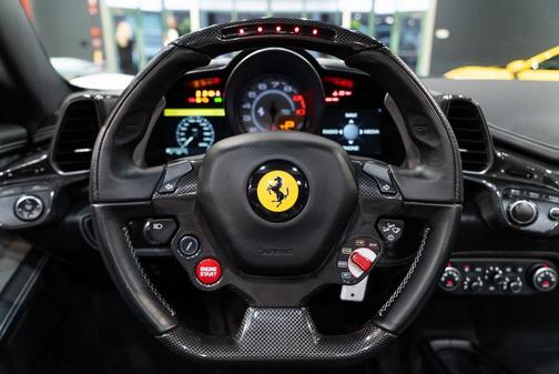 2014 Ferrari 458 Spider Base