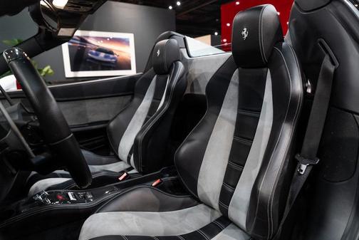 2014 Ferrari 458 Spider Base