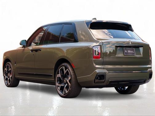 2025 Rolls-Royce Cullinan Black Badge