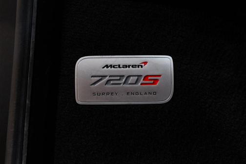 McLaren Orange 2018 McLaren 720S Performance