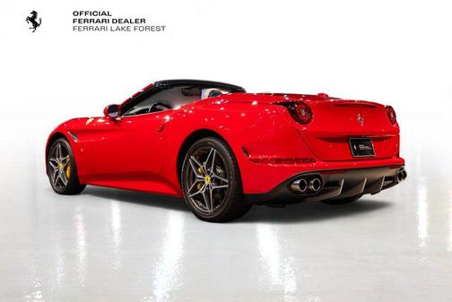 2016 Ferrari California T