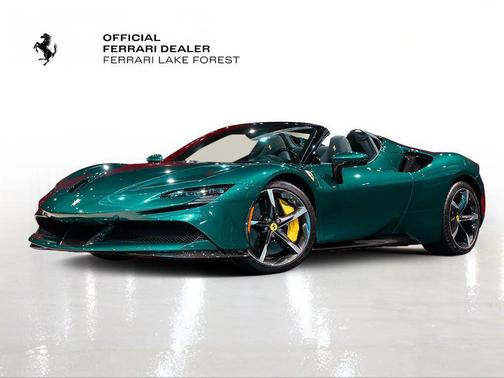 Verde Pino 2024 Ferrari SF90 Spider Base