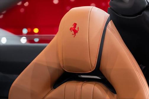 2023 Ferrari 812 GTS Base