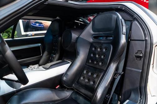 2005 Ford GT Base