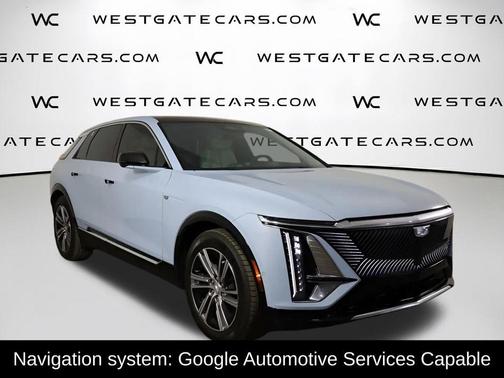 Nimbus Metallic 2024 Cadillac LYRIQ Luxury
