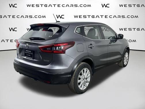 2022 Nissan Rogue Sport S