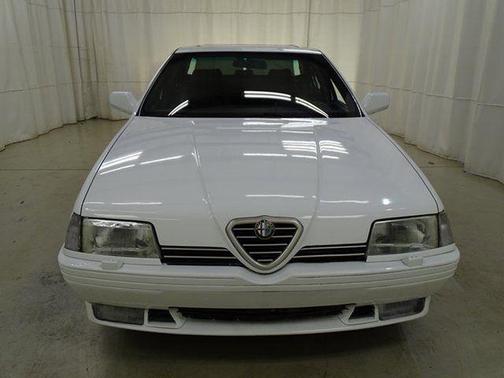 Photo 2 of 23 of 1991 Alfa Romeo 164 L