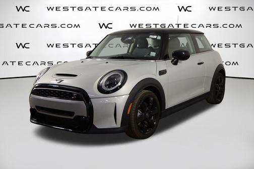 2023 MINI Hardtop Cooper