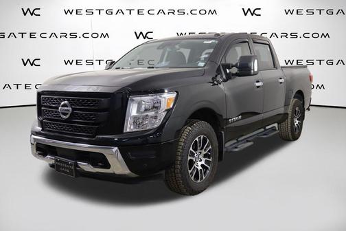 Black 2021 Nissan Titan SV