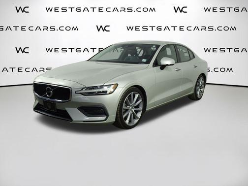 2019 Volvo S60 T5 Momentum