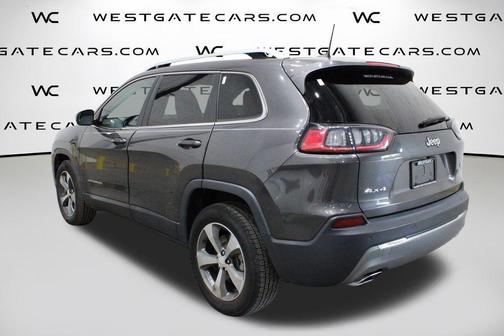 Granite Crystal Metallic Clearcoat 2019 Jeep Cherokee Limited