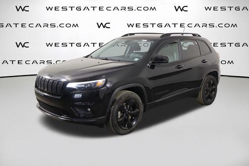 Diamond Black Crystal Pearlcoat 2019 Jeep Cherokee Altitude