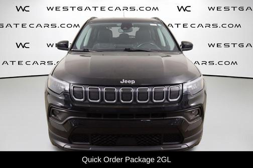 Diamond Black Crystal Pearlcoat 2022 Jeep Compass Latitude Lux