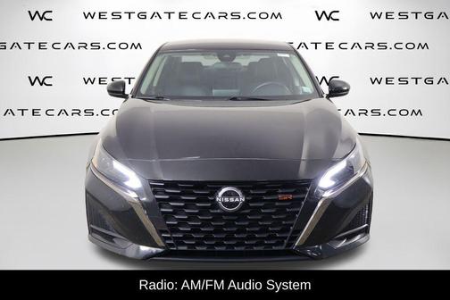Super Black 2024 Nissan Altima SR FWD