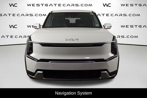 Snow White Pearl 2024 Kia EV9 Light Long Range