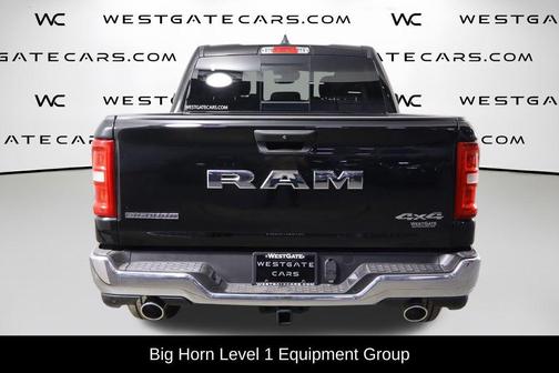 Diamond Black Crystal Pearlcoat 2026 RAM 1500 Big Horn/Lone Star