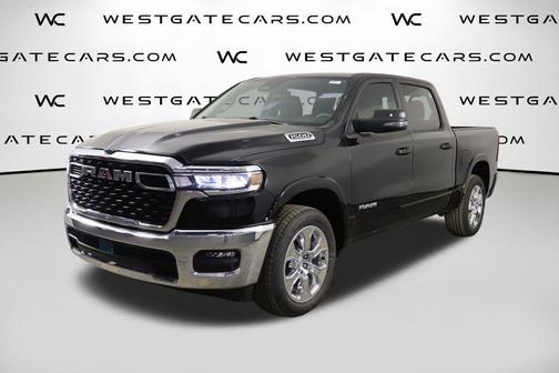 Diamond Black Crystal Pearlcoat 2026 RAM 1500 Big Horn/Lone Star