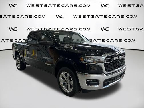Diamond Black Crystal Pearlcoat 2026 RAM 1500 Big Horn/Lone Star