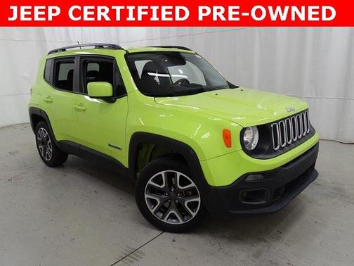 Photo 1 of 35 of 2017 Jeep Renegade Latitude
