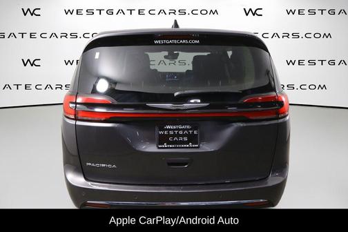 Granite Crystal Metallic Clearcoat 2023 Chrysler Pacifica Touring L