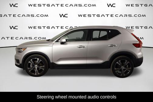Bright Silver Metallic 2019 Volvo XC40 T5 Inscription
