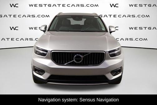 Bright Silver Metallic 2019 Volvo XC40 T5 Inscription
