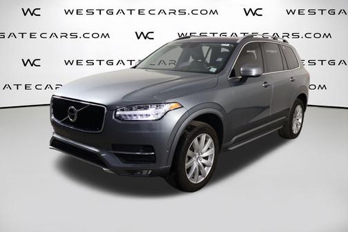 Gray Metallic 2018 Volvo XC90 T5 Momentum