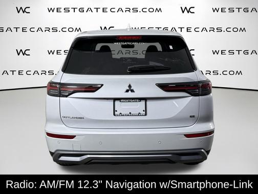 Alloy Silver Metallic 2025 Mitsubishi Outlander SE