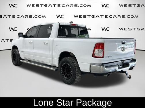 Bright White Clearcoat 2019 RAM 1500 Big Horn