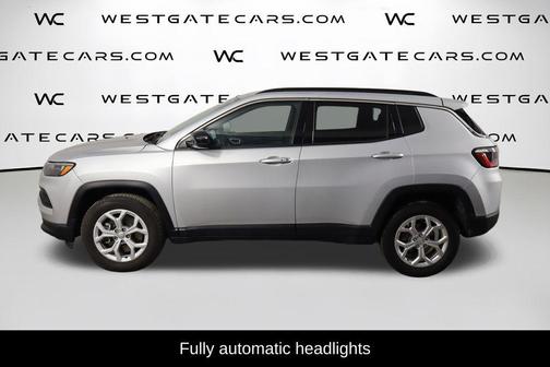 Silver Zynith Metallic Clearcoat 2024 Jeep Compass Latitude