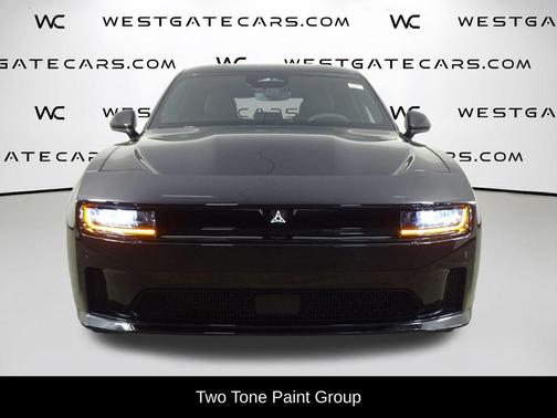 Diamond Black Crystal Pearlcoat 2025 Dodge Charger Daytona R/T
