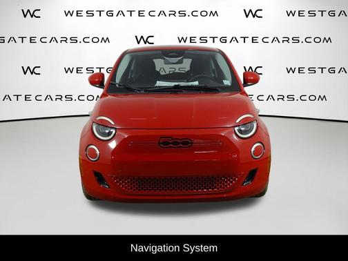 2024 FIAT 500e Base