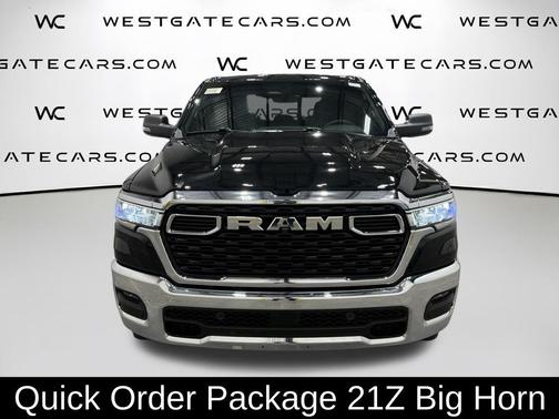 Diamond Black Crystal Pearlcoat 2026 RAM 1500 Big Horn/Lone Star