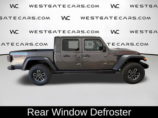 Granite Crystal Metallic Clearcoat 2026 Jeep Gladiator Mojave 4x4