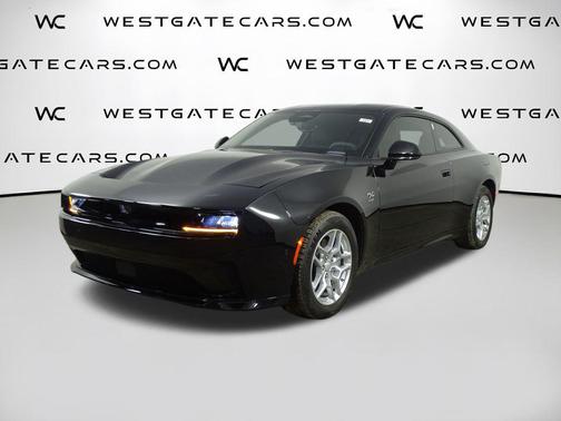 Diamond Black Crystal Pearlcoat 2025 Dodge Charger Daytona R/T