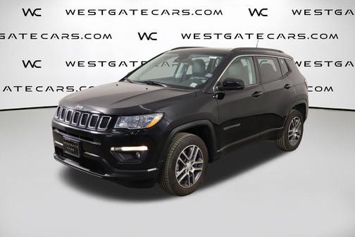 Diamond Black Crystal Pearlcoat 2020 Jeep Compass Latitude