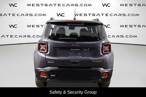 Granite Crystal Metallic Clearcoat 2018 Jeep Renegade Trailhawk