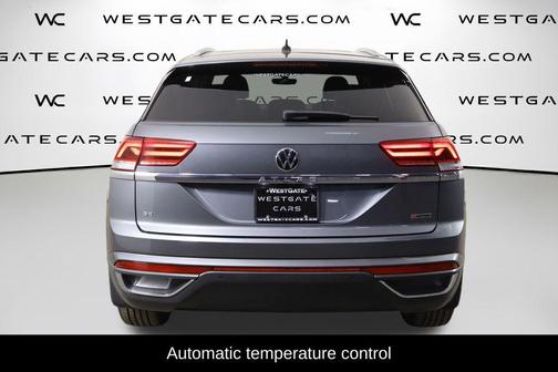 Silver Metallic 2021 Volkswagen Atlas Cross Sport 2.0T SE w/Technology 4MOTION