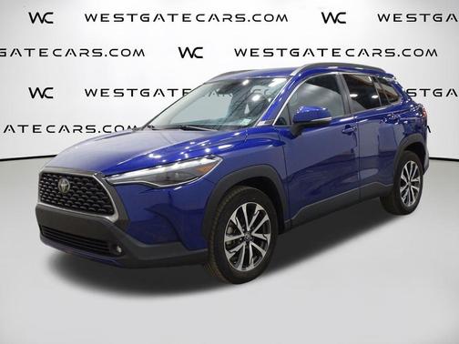 2022 Toyota Corolla Cross XLE