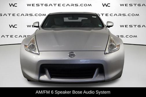 Brilliant Silver Metallic 2009 Nissan 370Z Touring