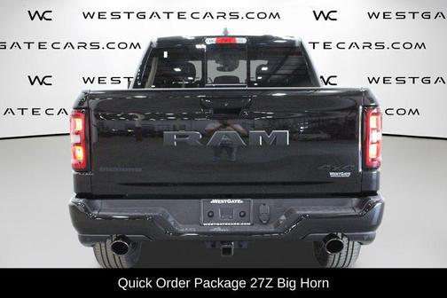 Diamond Black Crystal Pearlcoat 2026 RAM 1500 Big Horn/Lone Star